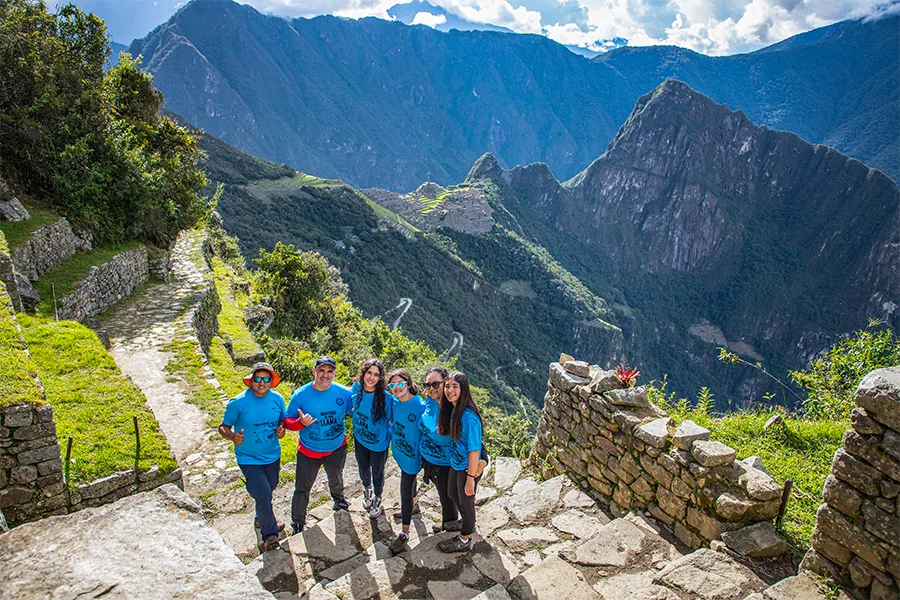 Photo of Tourists from Sungate Photo of Tourists from Sungate