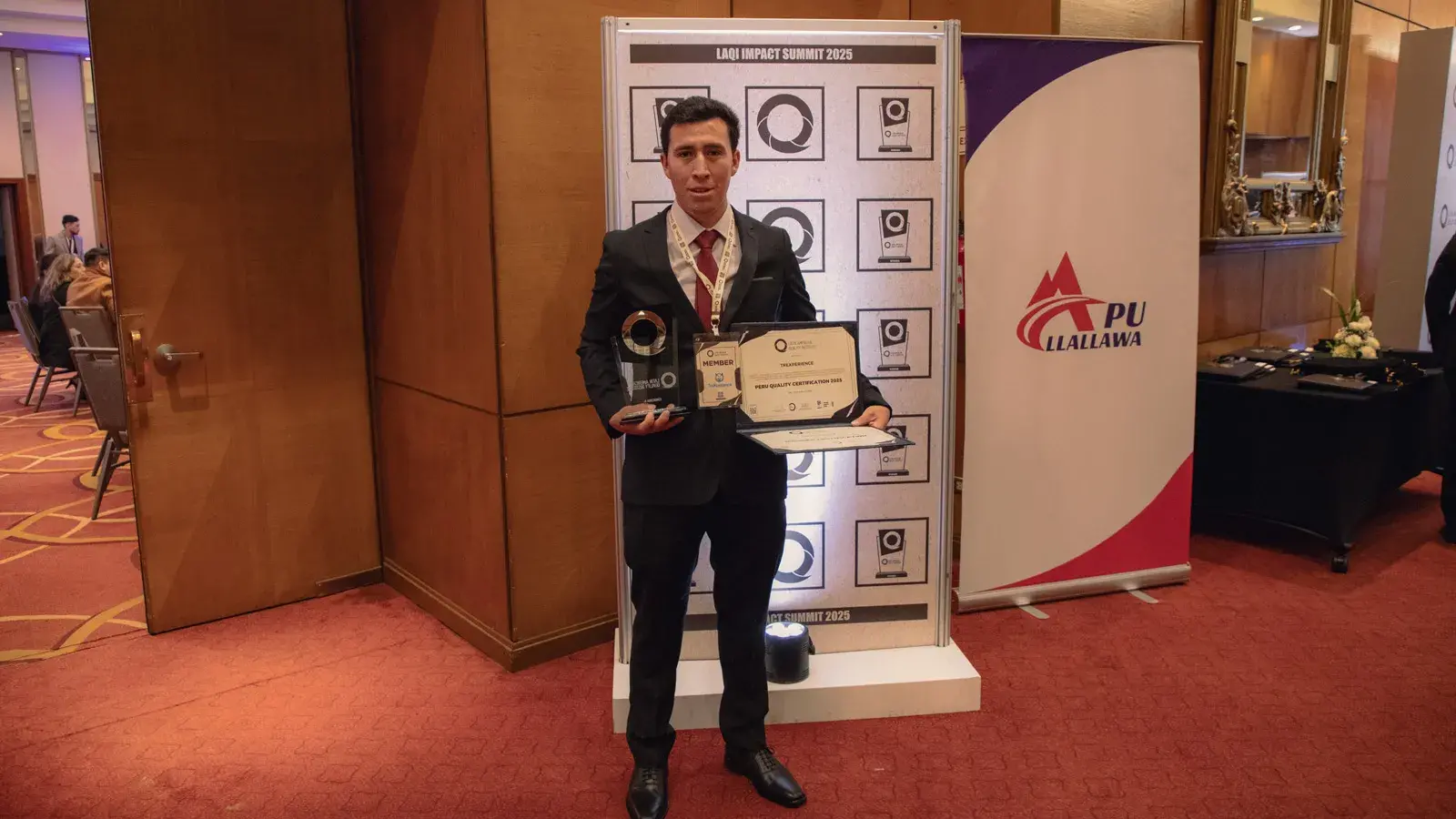 TreXperience team posing with Peru Quality Award recognitions. TreXperience team posing with Peru Quality Award recognitions.