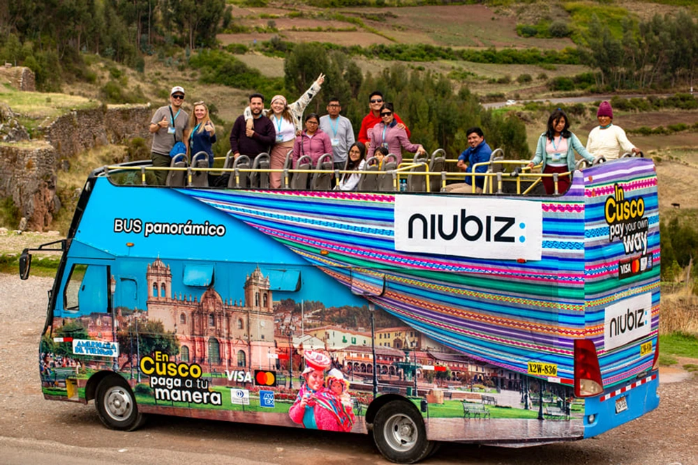 Visit Sacsayhuaman on a panoramic bus | TreXperience Visit Sacsayhuaman on a panoramic bus | TreXperience