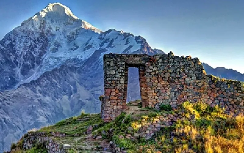 Cachicata Quarry Trail Trek